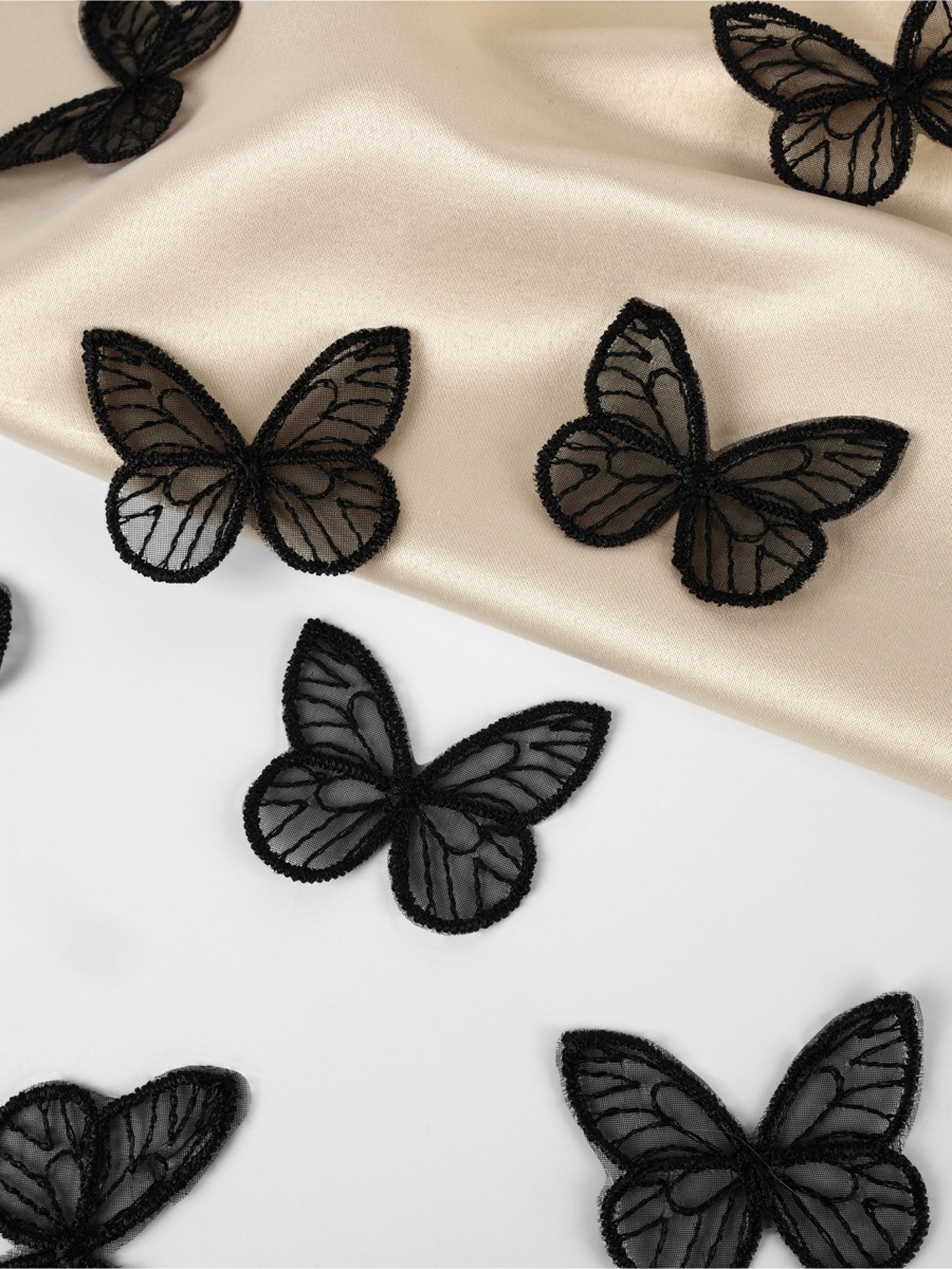 Аппликация кийимлар учун 3.5×4 см