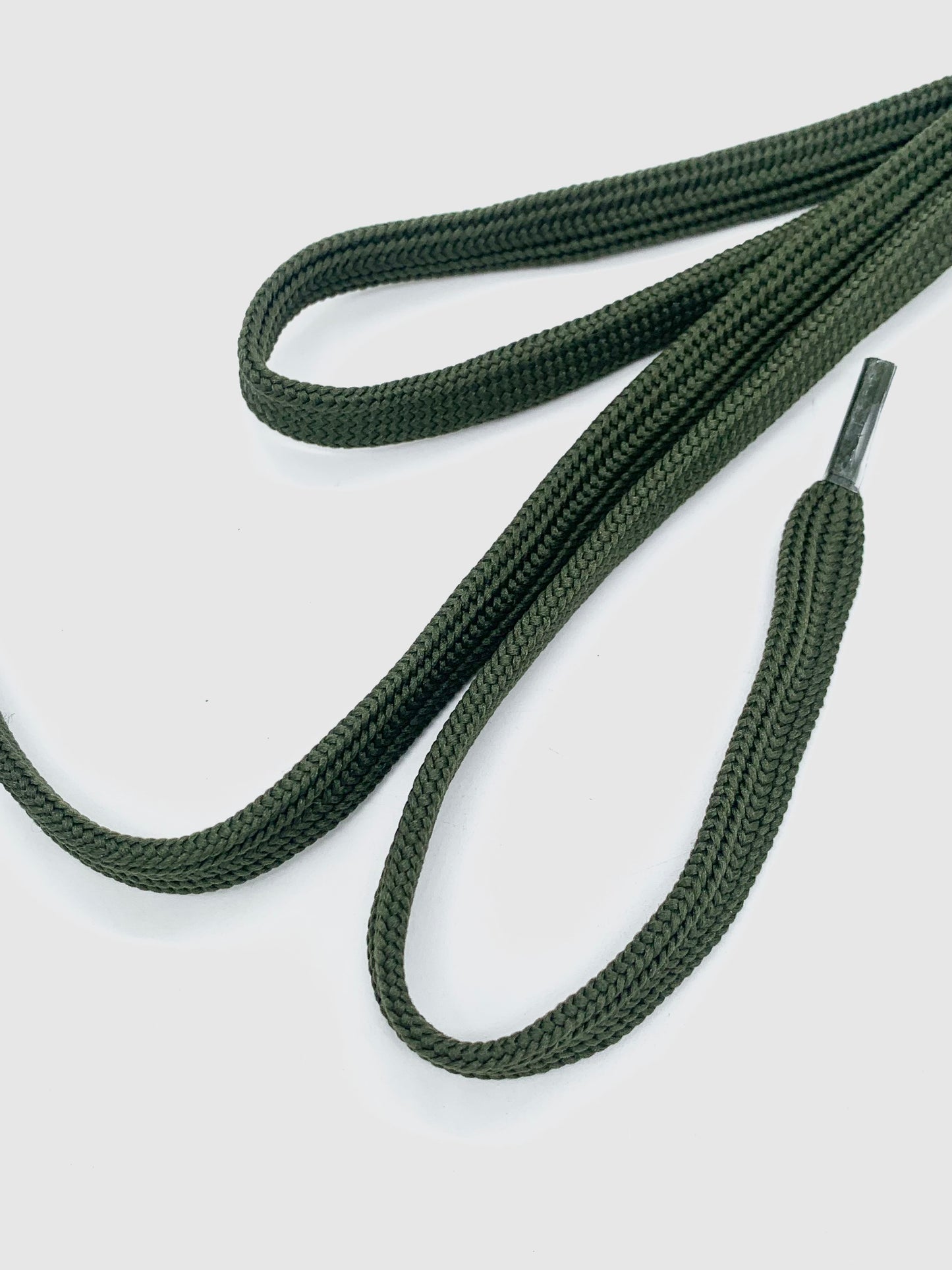 Модель: 436 Ранги: ҳакки Узунлиги: 140 см