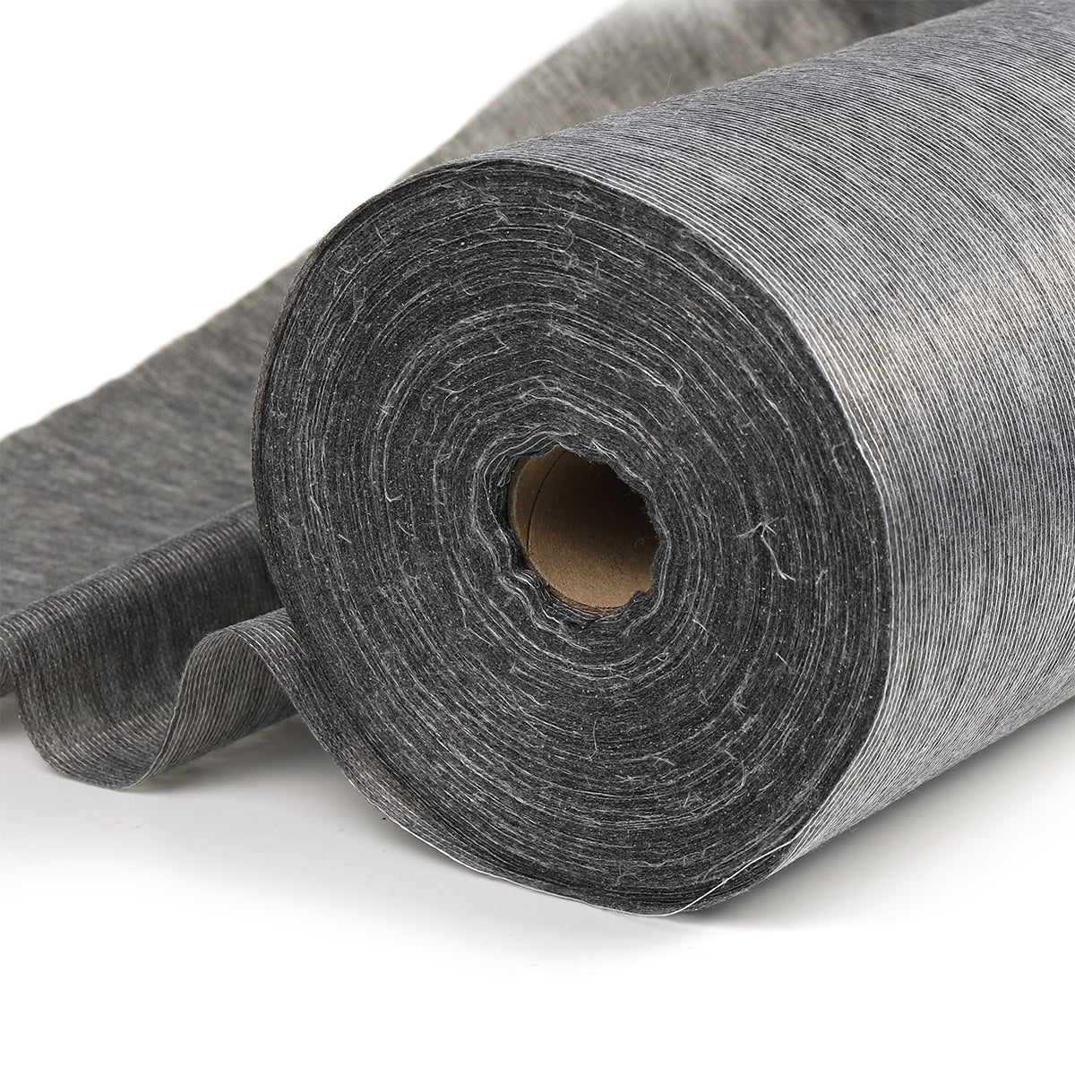 Флис KUBRO TEXTILE, клеевая точка ПА, прошит нитками, 44 г/м², серый, ширина 90 см, рулон 100 м.