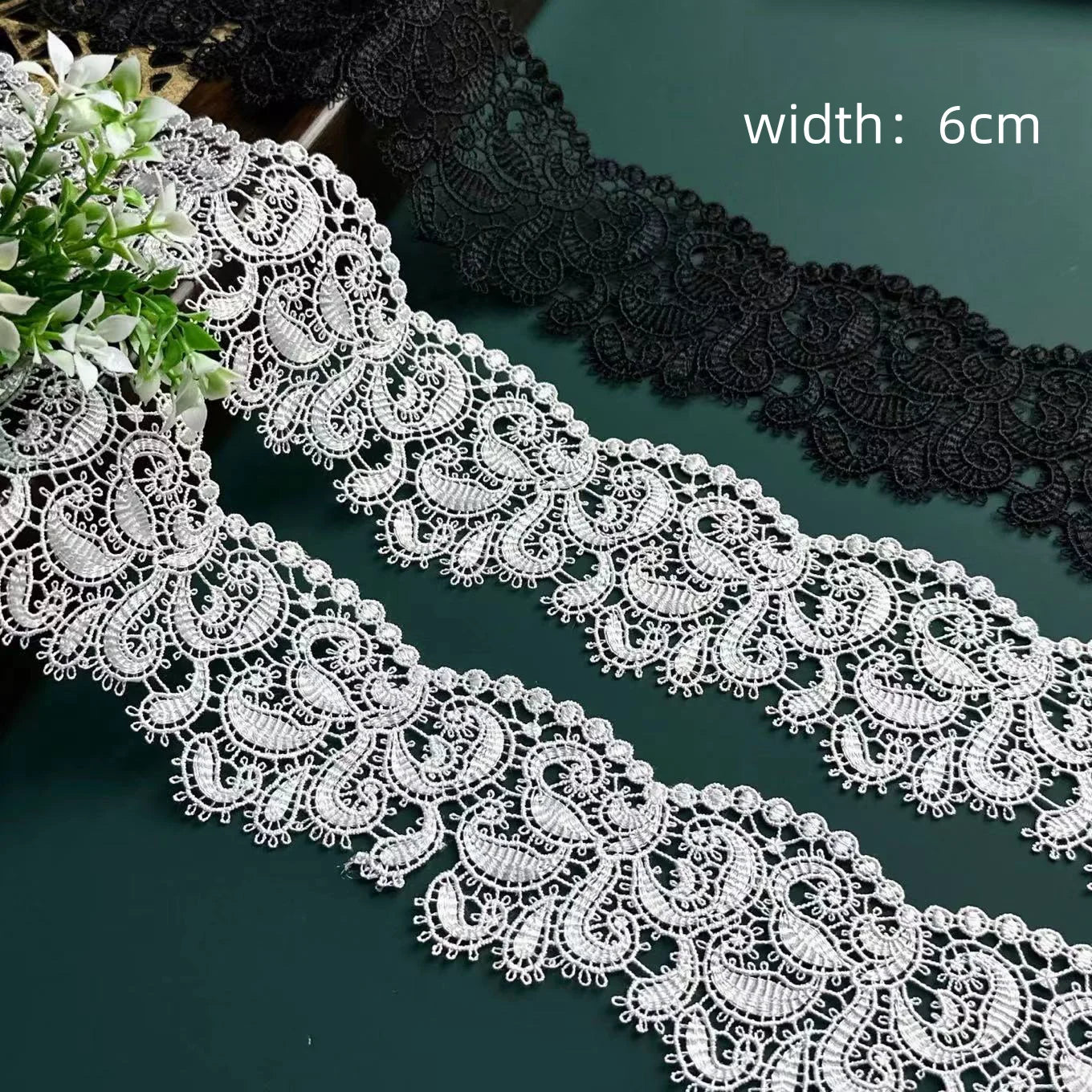 Қора дантелли трим Фабрика гипур нақшли кимёвий дантел чегараси Стол чойшаблари учун