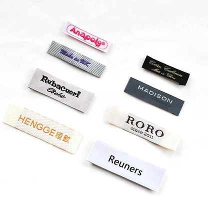 Ўз-ўзидан ёпиштирувчи  тўқув ёрлиқлари логотиплари Кийим учун босилган ёрлиқлар Пахта мослаштирилган кийим ёрлиқлари