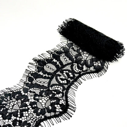 Мода сувли дантелли қора ва оқ кимёвий гипур каштадўзлик дантелли безаклар