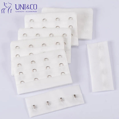 Ички кийим аксессуари — орқа томони юмшоқ қилиб ишланган ички кийим учун илгак ва қулф (hook and eye) тўплами. Полиэстердан тайёрланган ланжери учун махсус қотиргич лентаси