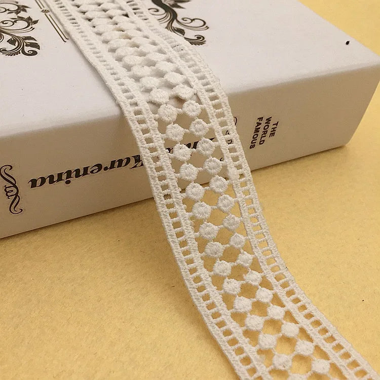 Пойафзал ва сумкалар учун махсус қора ва оқ гипур тўрли трим Эластик бўлмаган Полестер