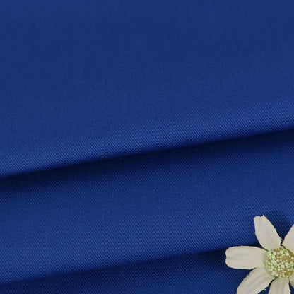 Габардин Миниматт мата — 100–300 GSM зичликдаги полиэстер-пахта аралашмасидан тайёрланган тўқилган мода матоси. Мактаб формаси, костюм, комиссия кийимлари ва классик кийимлар учун ишлатилади (сатин тузилишида)