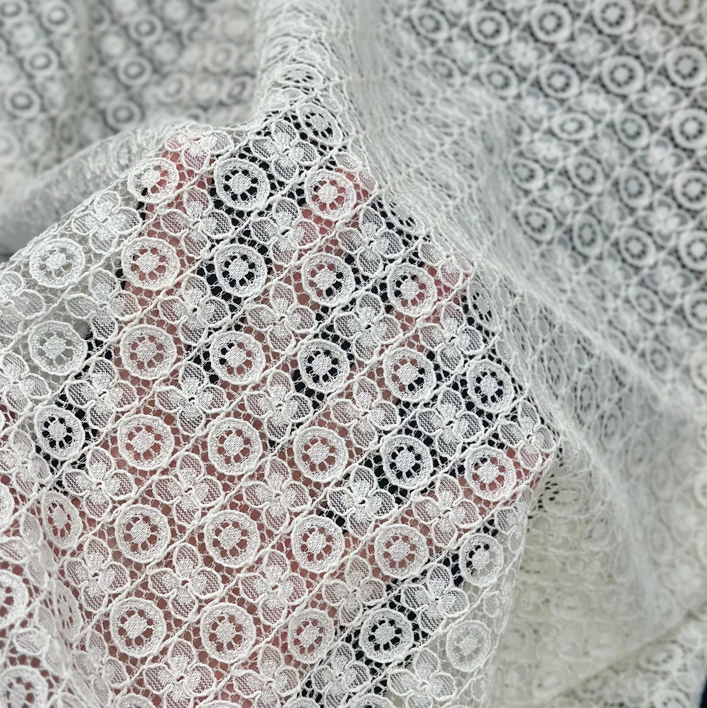 YY Янги мода гулли 70% пахта 30% нейлон  кордонли кўйлак ва болалар кийимлари учун тўлиқ гипур тўрли мато