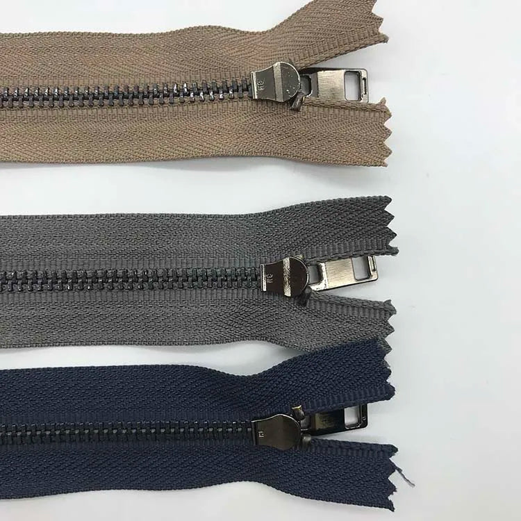 Экологик тоза 3 # 5 # қора гуруч тишлари Жинсый учун махсус ёпиқ учли металл фермуар