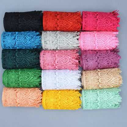 Гулли гипур тўрли тасмаси Кўп рангли сувда эрувчан полестер Экологик тоза тикув дантелли