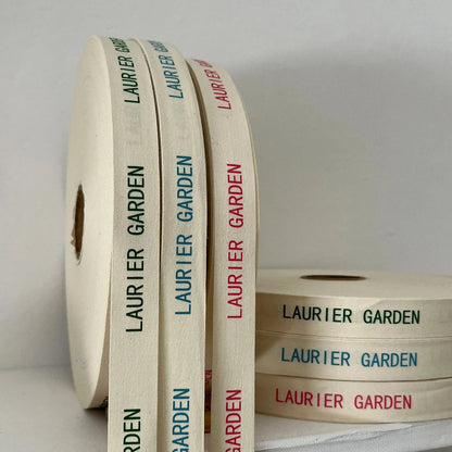 Совғаларни ўраш, совғаларни қадоқлаш, безаш учун босилган логотипли махсус 25 мм 1 дюймли органик табиий пахта лентаси