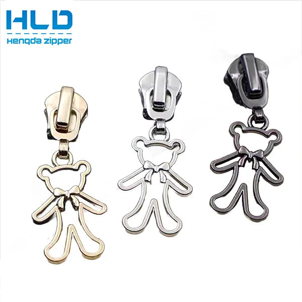 Ҳенгда фабрикаси мослаштирилган мултфилмли фермуарни тортиб олиш боши аксессуарлари Кийим учун металл слайдер Юқори сифатли қотишма фермуар мослаштирилган
