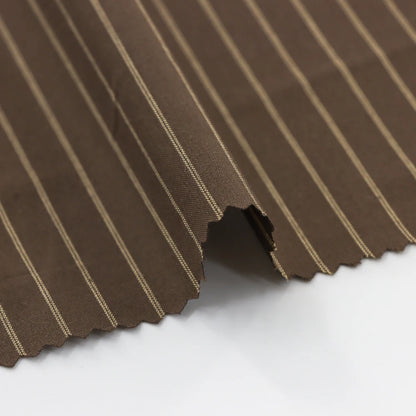 100% пахтадан тўқилган пряжа билан бўялган чизиқли мактаб формаси матоси — нафас оладиган, юмшоқ ва чидамли, кийим ишлаб чиқариш учун идеал материал