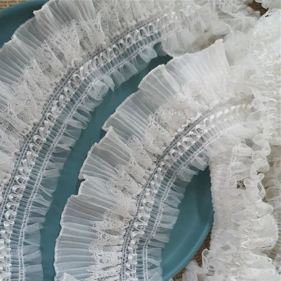 8СМ Кенг оқ 3Д дантелли апликация тикиш ёқа тасмали эластик жингалак трим кўйлак юбкалар бош кийим тикиш учун DIY гипур материаллари