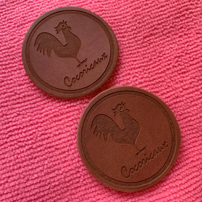 Қўлда ишланган синтетик ПУ сунъий тери патч, махсус жинси шимлар маркаси бўрттирма чарм ёрлиғи