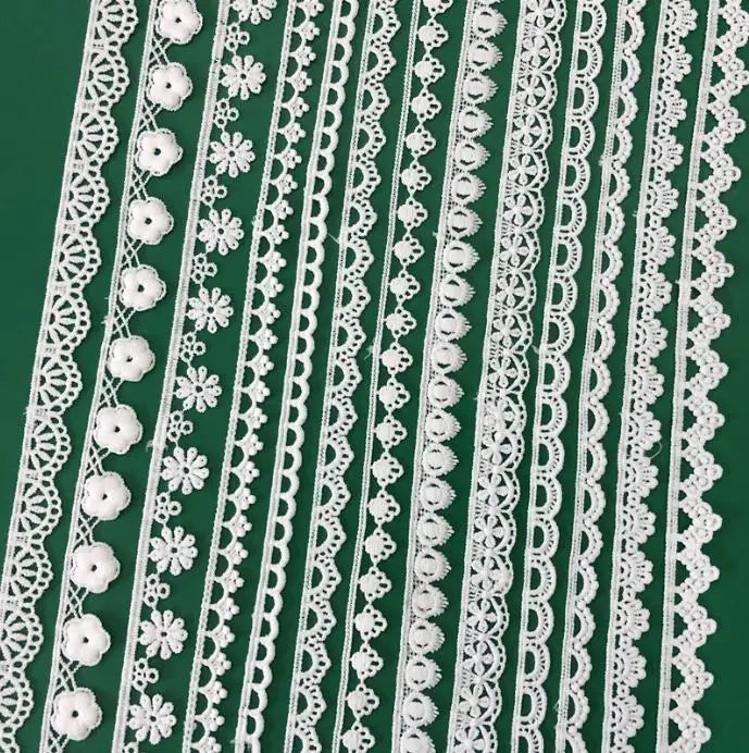 Кичкина кенгликдаги чегара гипур каштаси Сувда эрувчан СУТИ ипли дантелли трим Барқарор полестер дантелли трим Дантелли