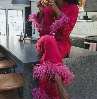 Юқори сифатли туяқуш патларининг четларини шнурда қирқиш Тикув патлари учун тўрли матоларни кўйлаклар учун юбка аксессуарлари ҳунармандчилиги