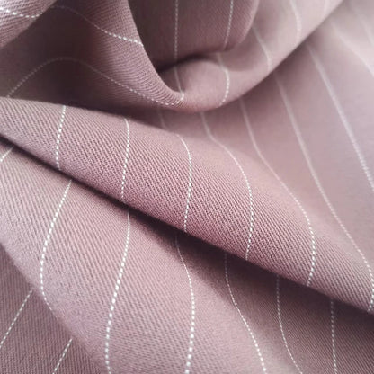 Йиғирилган ипдан тўқилган полосали костюм матоси (ORLANDO ёки GALIYANO номи билан), оғир вазнли GSM