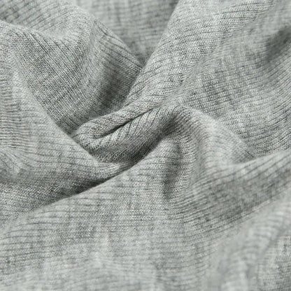 Оммабоп сотувдаги икки томонлама чўзиладиган 2x2 риб (чизиқли) мата — 40S ипли текис вискоза-спандекс аралашмаси. Манжет, ёқалар ва кийим қирралари учун мос