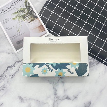 Кастом тайёрланган, нафис, қайта ишланган материалдан ясалган 4–5 дона ич кийим  жойлашадиган қадоқ қути.