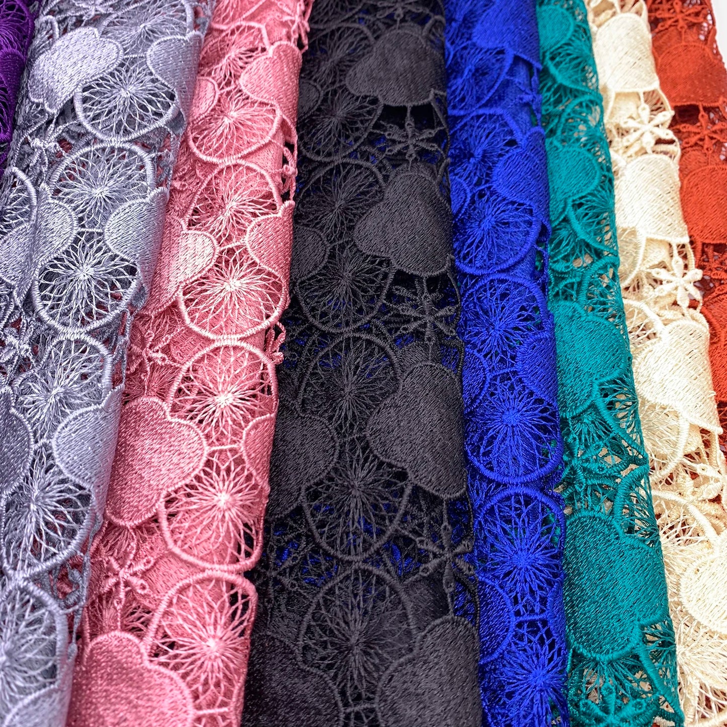 Юқори сифатли махсус рангли сувда эрувчан Дентелле қуруқ дантелли Африка гипуре тўй тўрли мато