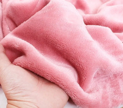 Махсус дизайндаги текис рангли 100 та полестер чўткаси бўлган супер юмшоқ минкй фланел бахмал матоси