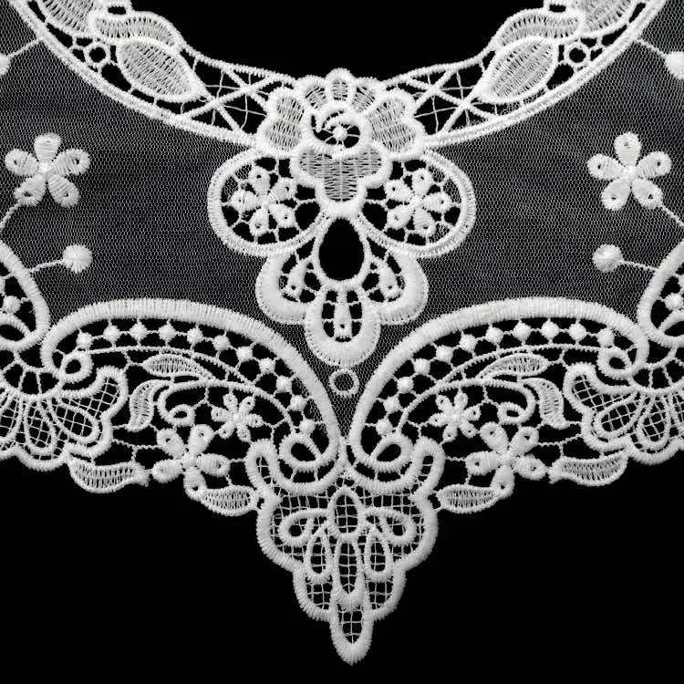 Либослар учун юқори сифатли мода 3Д гулли полестер гипурли дантелли ёқа Л06