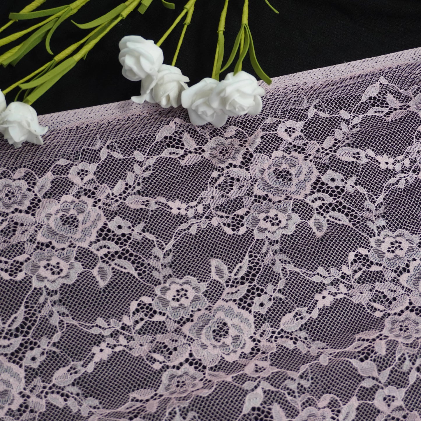 LHY қора юмшоқ текстурали дантелли каштадўзлик Спандех нейлон аралашмаси Гипур услубидаги стреч мато ички кийим учун махсус кечки либос