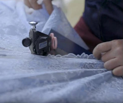 Премиум швейтсариялик вуал мато, франтсуз гипурли дантелли