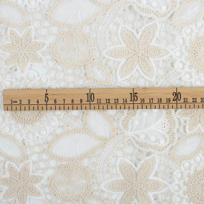 Янги каштадўзлик келин тўй пахта гипури оқ  арқонли кашта тикилган дантеллар либослар учун матолар фонида