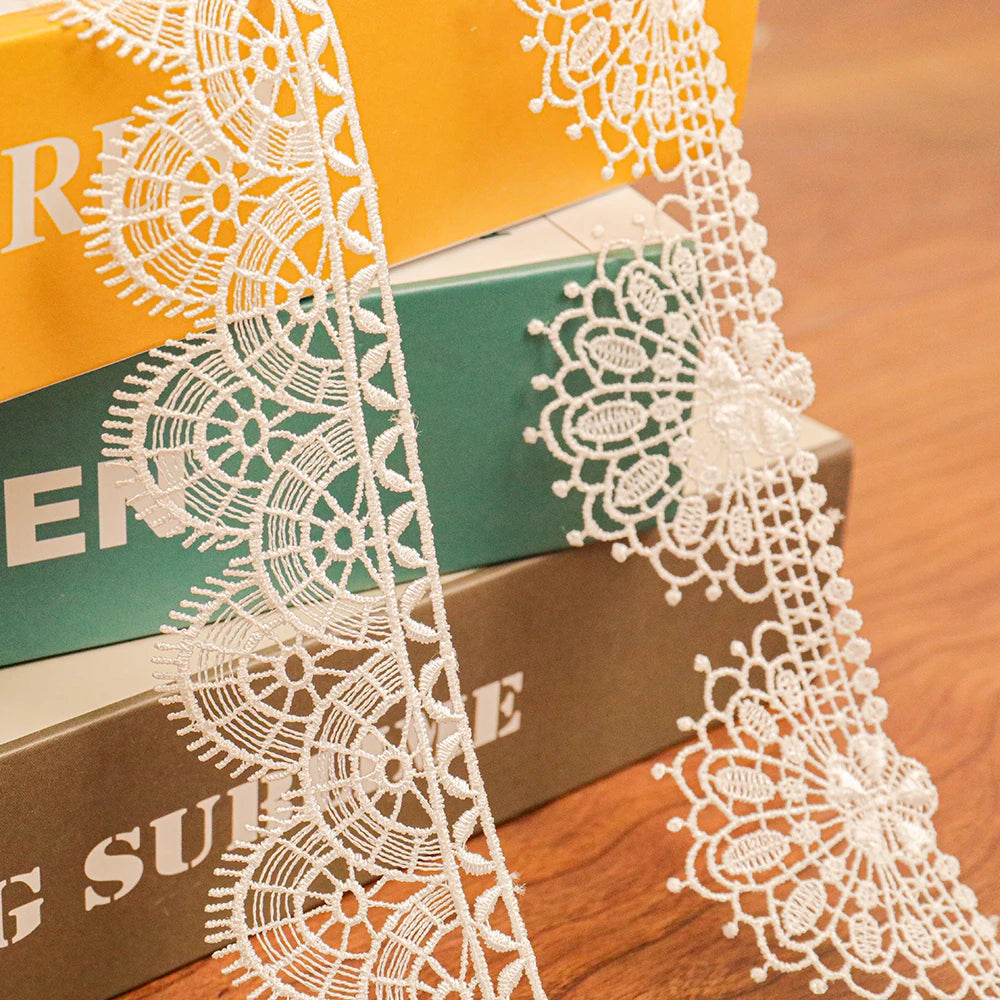 Франтсуз гипури дантелли трим Оқ каштадўзлик гулли мато ишлаб чиқарувчиси улгуржи дантелли трим