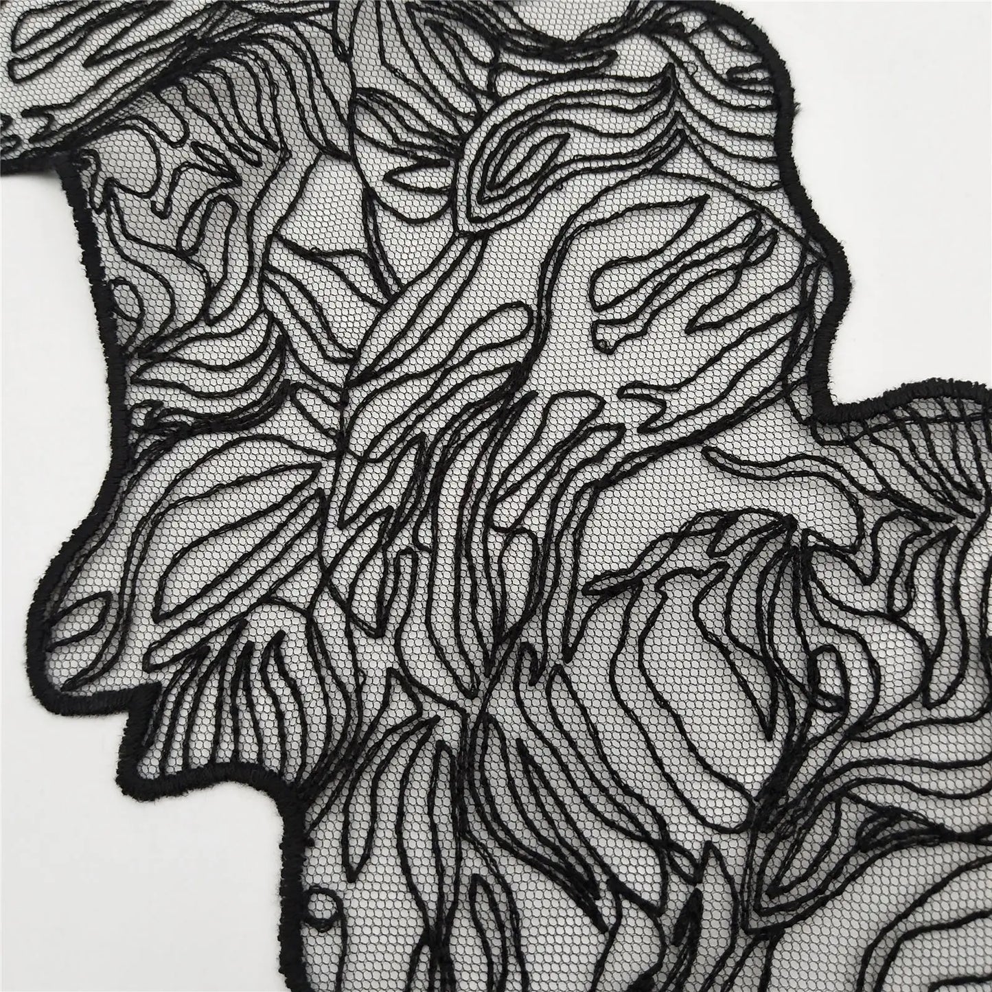 Либослар учун тикилган дантелли безакли юқори сифатли қора гипур кимёвий тўрли дантелли трим Нафис кашта тикиш техникаси