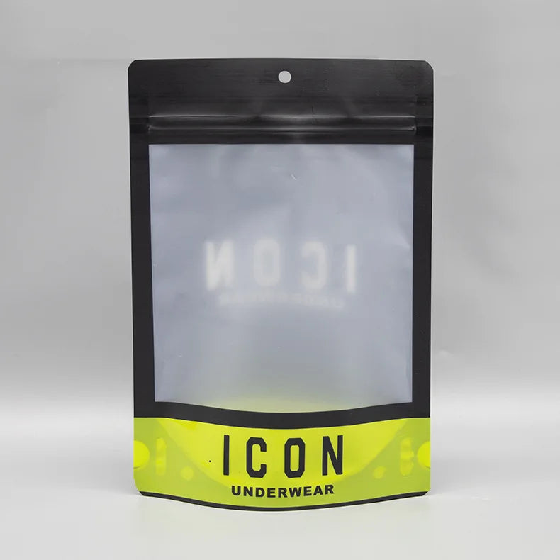 қайта ишланадиган зипперли ойначали пакет —  кийим-бош саноати учун мўлжалланган қадоқлаш қопчаси.