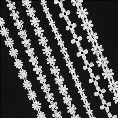 Кичкина кенгликдаги чегара гипур каштаси Сувда эрувчан СУТИ ипли дантелли трим Барқарор полестер дантелли трим Дантелли