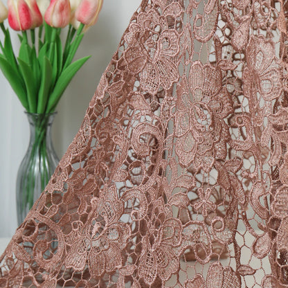 Ф4702 иссиқ сотувда янги африкалик порлоқ жигарранг рангли гипур шнурли дантелли мато кашта тикилган дантелли мато 5 ярд юқори сифатли