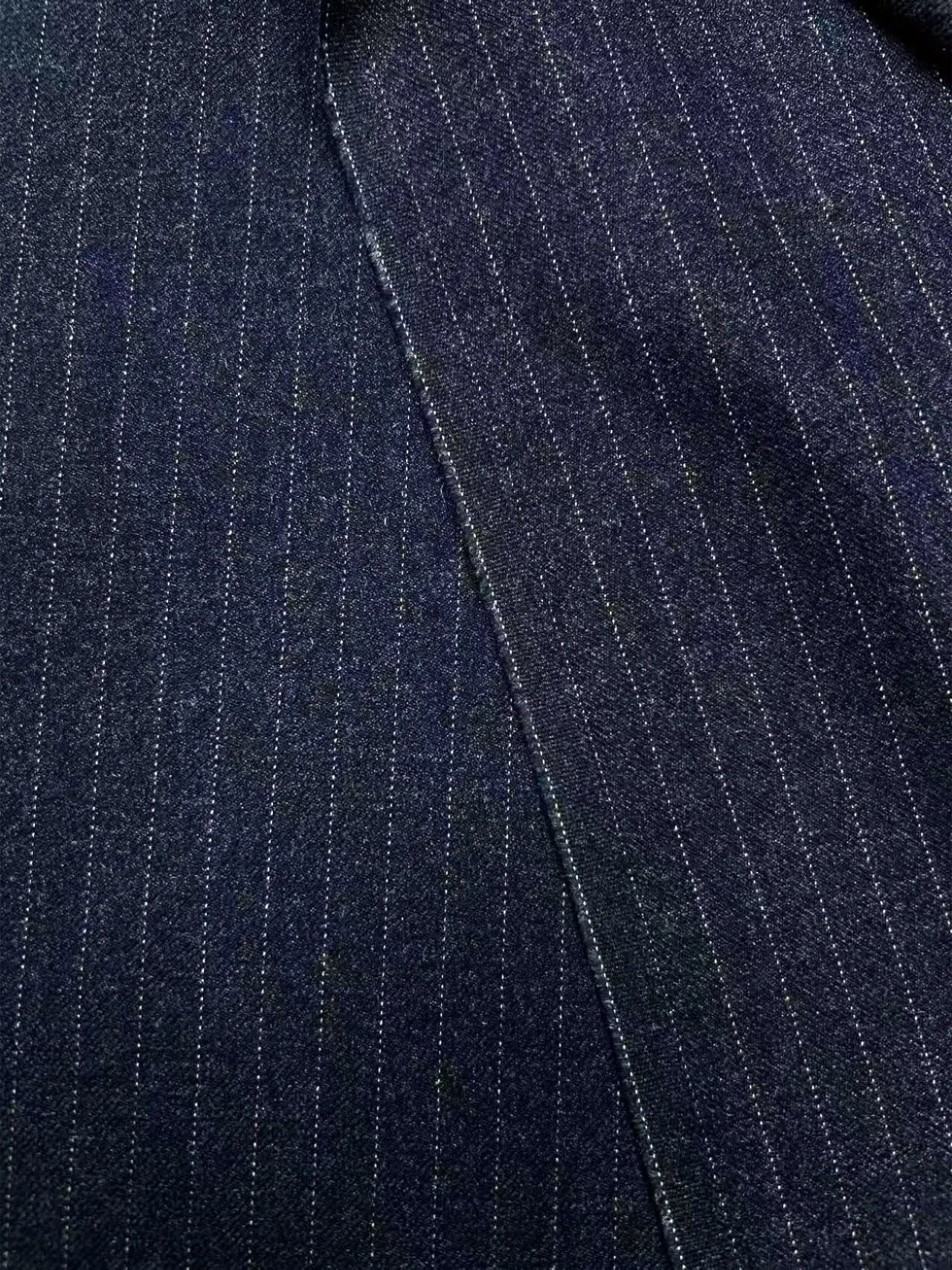 Тайёр ҳолдаги полиэстер–район–спандекс аралашмаси, саржа тузилишидаги полосали мата — эркаклар ва аёллар учун қулай кўйлак ва кийимлар тикишга мос