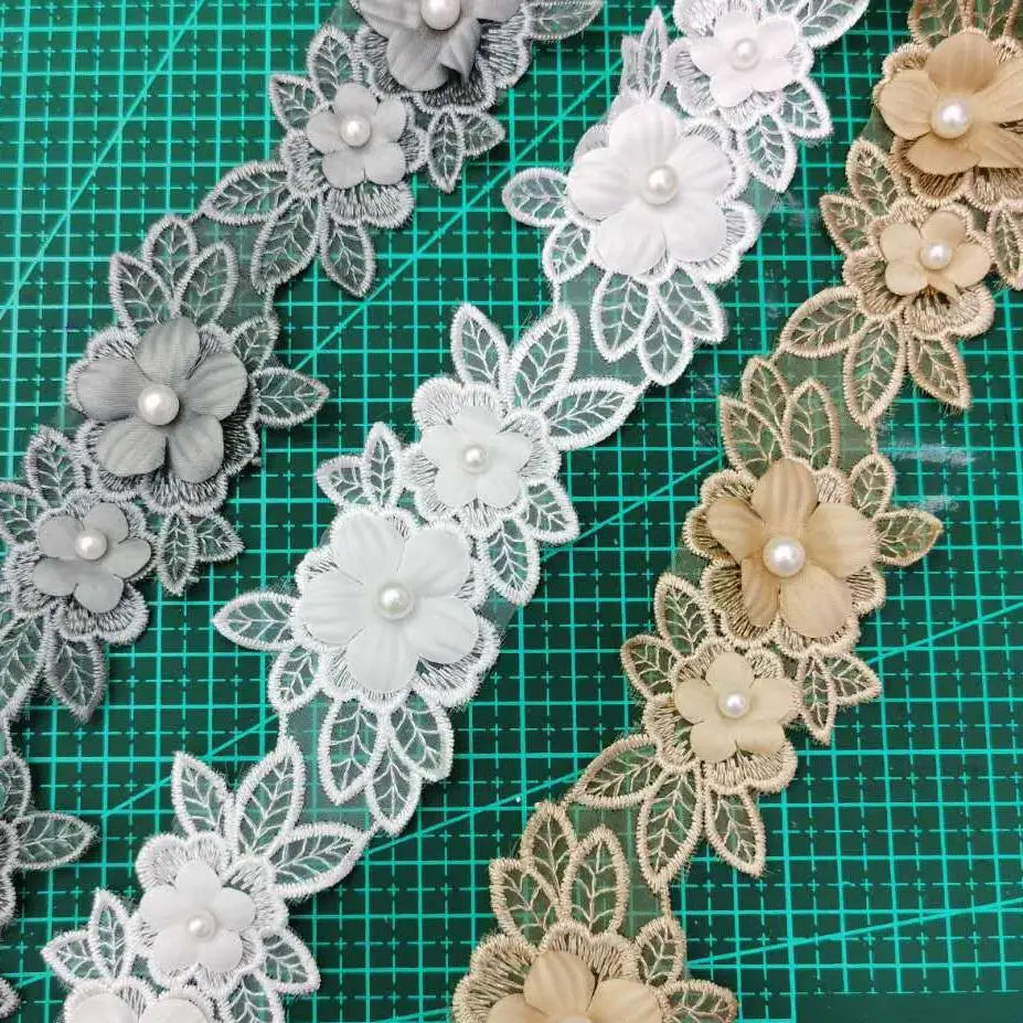 Махсус гипур 3Д гулли дантелли трим Кимёвий чегара дантелли қирқиш Гулли каштадўзлик дантелли трим Пает марваридли безакли дантелли безак