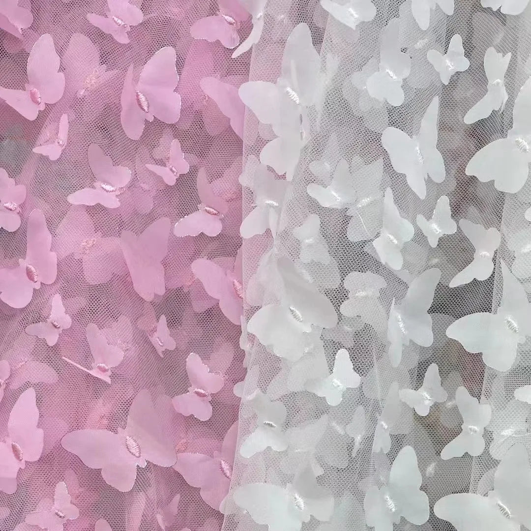 3D капалак нақшли кружев мата — лазер билан кесилган, тикима орқали безатилган зебо материал. Болалар кўйлаги ва байрам кийимлари учун мос